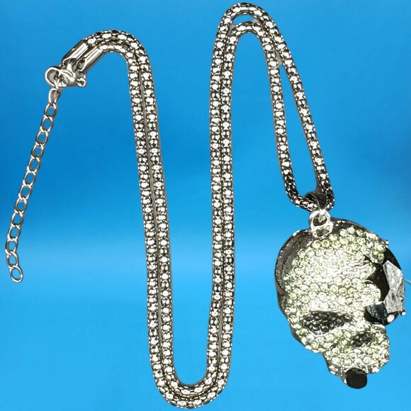 Black Crystal Skull Pendant Necklace Rhinestone Gift Boxed Goth Punk Jewelry - Picture 3 of 9